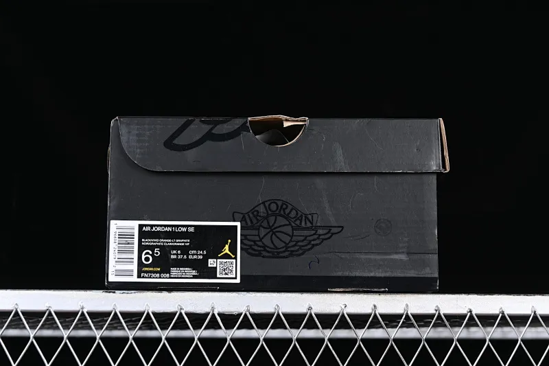 All categories Air Jordan Jordan series basketball shoes Air Jordan 1 Low Z version Air Jordan 1 Low "Black Orange" AJ1 Joe 1 light stone black and yellow FN7308-008